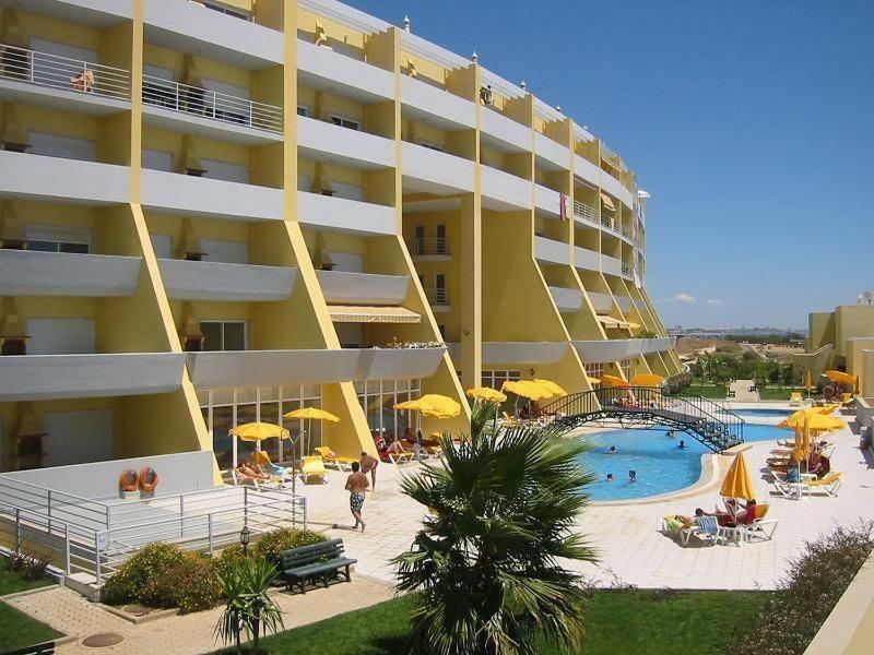 Condominio Do Mar Лагуш Экстерьер фото